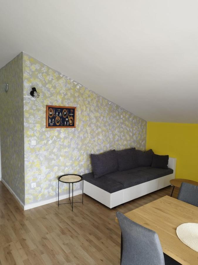 Guesthouse Villa Jurisic Novalja Exterior photo