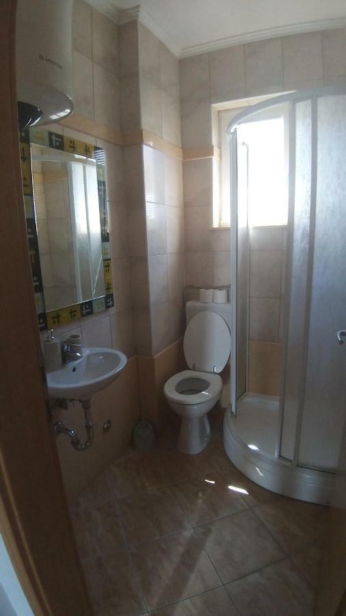 Guesthouse Villa Jurisic Novalja Exterior photo